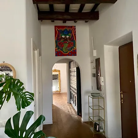 Campo De Fiori Artist - Attico Guest house